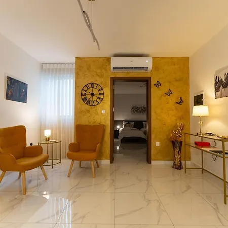 Away From Apartmán Mellieħa